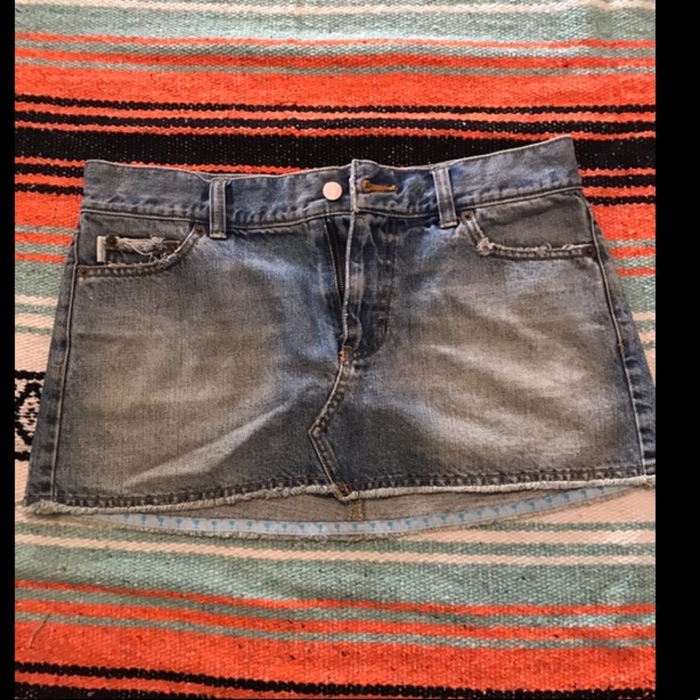 Cute mini jean skirt 💝